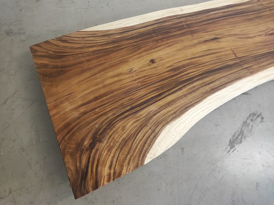 massivholz-tischplatte-baumplatte-baumkante-akazie_mb-902 (5)