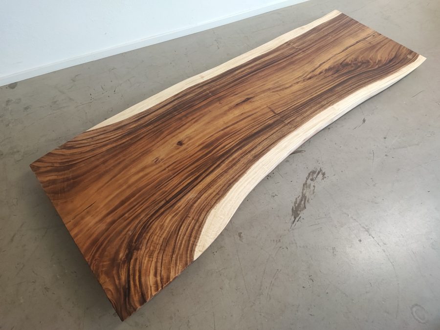 massivholz-tischplatte-baumplatte-baumkante-akazie_mb-902 (7)