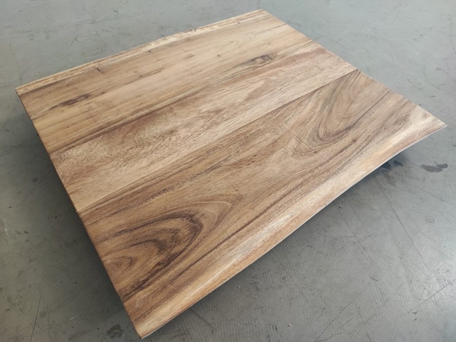 massivholztischplatte-baumkante-akazie_mb-911 (1)