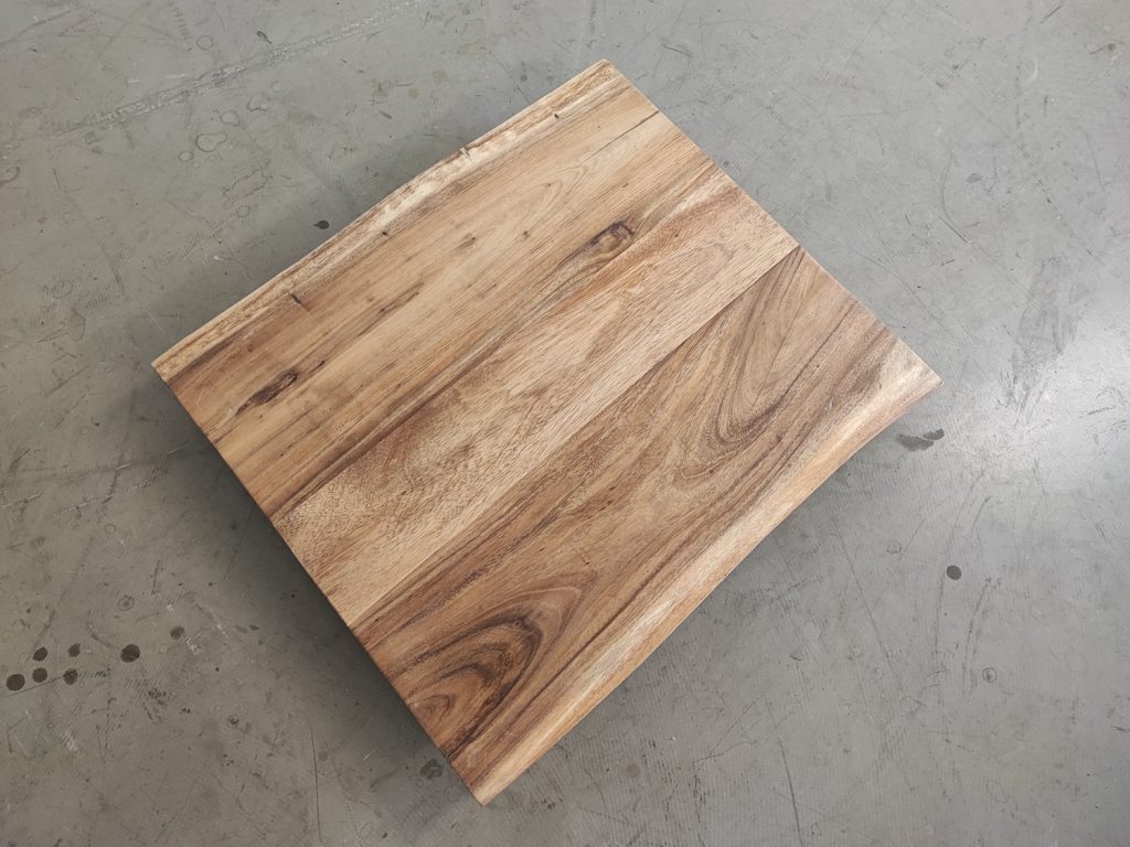 massivholztischplatte-baumkante-akazie_mb-911 (5)