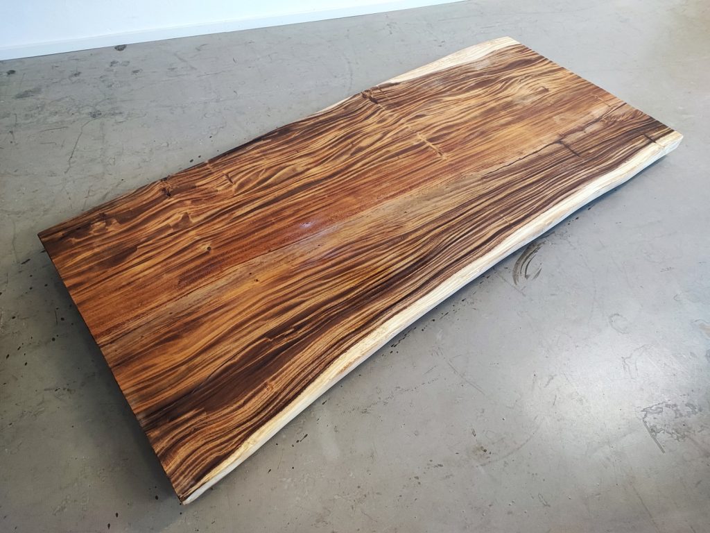 massivholz-tischplatte-baumkante-akazie_mb-967 (10)