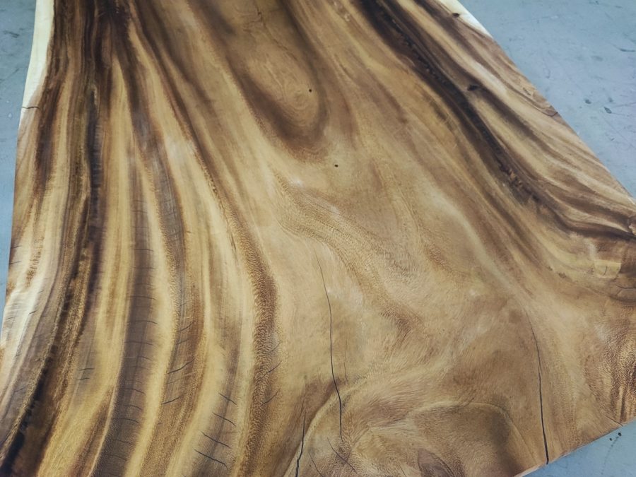 massivholz-tischplatte-baumplatte-baumkante-akazie_mb-969 (2)
