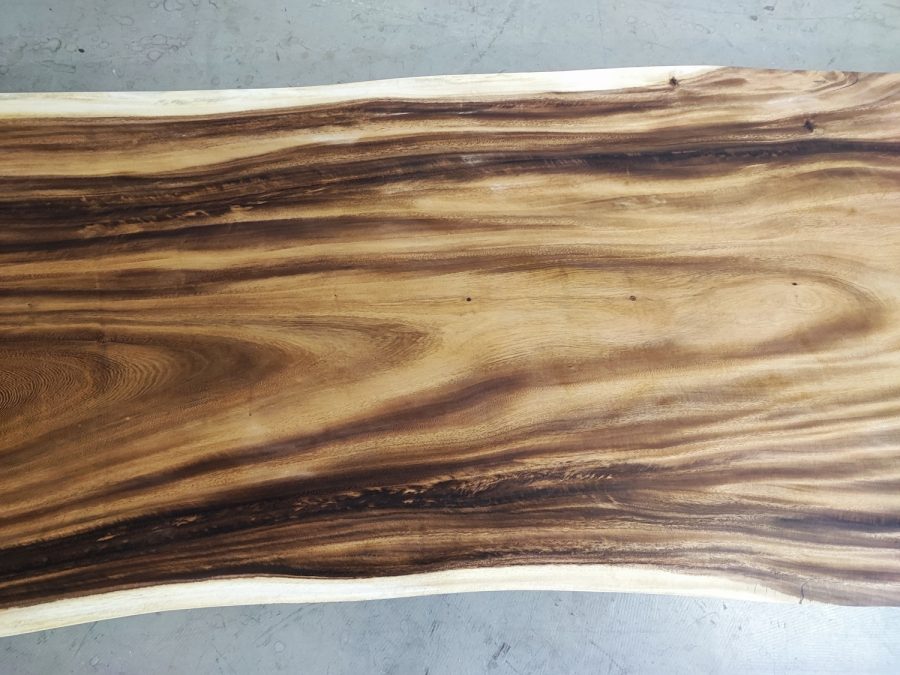 massivholz-tischplatte-baumplatte-baumkante-akazie_mb-969 (4)