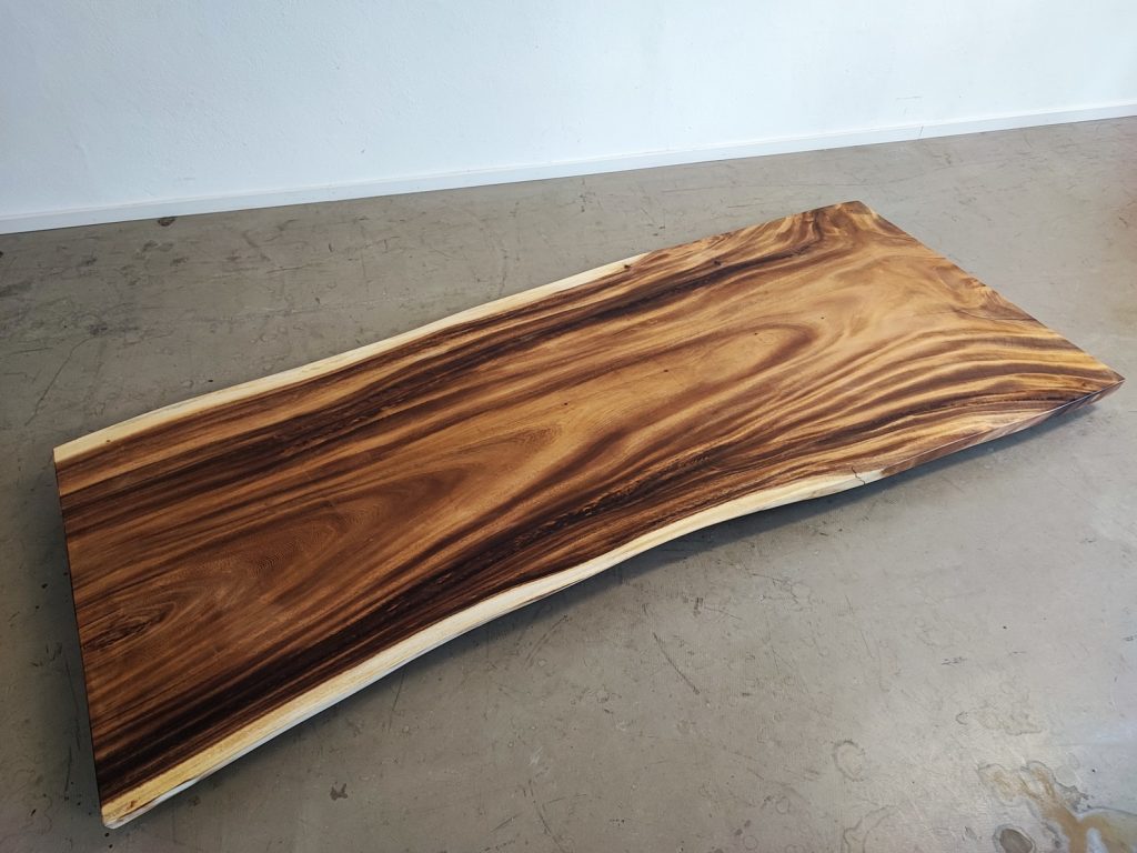 massivholz-tischplatte-baumplatte-baumkante-akazie_mb-969 (7)